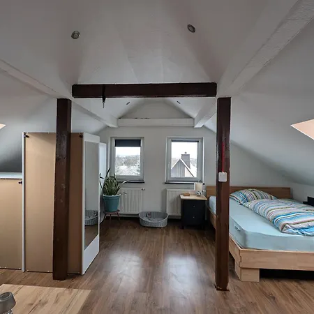 Dachgeschosswohnung Mit Loftcharakter דירה